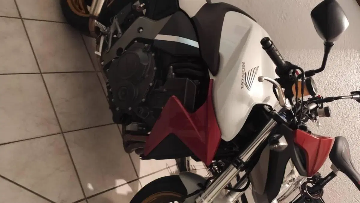 Honda CB 1000 R (2008 - 10)  (3)