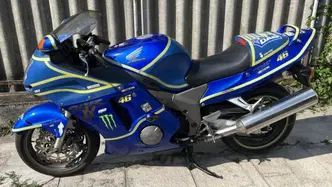 Honda CBR 1100 XX Superblackbird (1999 - 00) usata