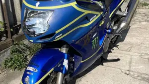 Honda CBR 1100 XX Superblackbird (1999 - 00)  (3)