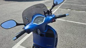 Vespa GTS 300 Hpe (2021 - 22)  (11)