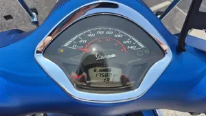 Vespa GTS 300 Hpe (2021 - 22)  (6)