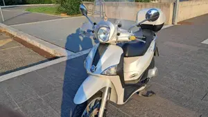 Piaggio Liberty 150 4T (2008 - 13)  (2)