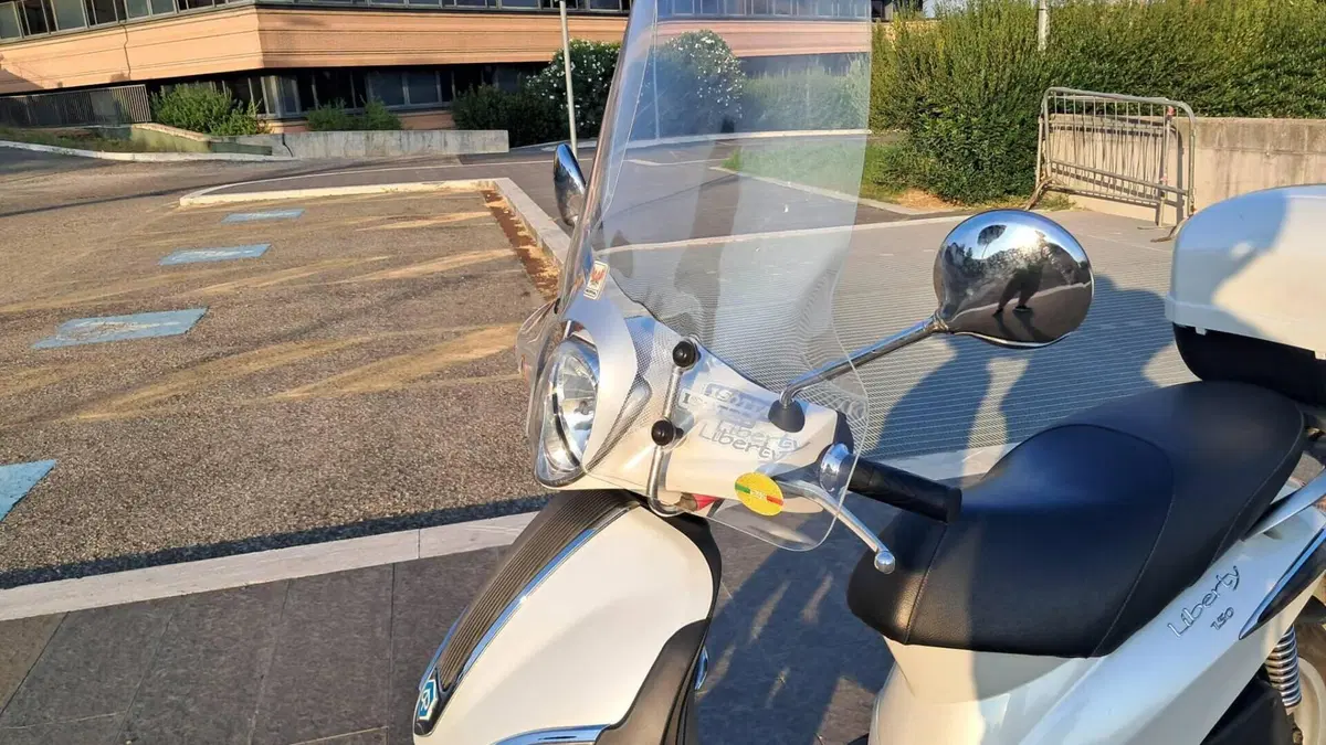Piaggio Liberty 150 4T (2008 - 13)  (11)