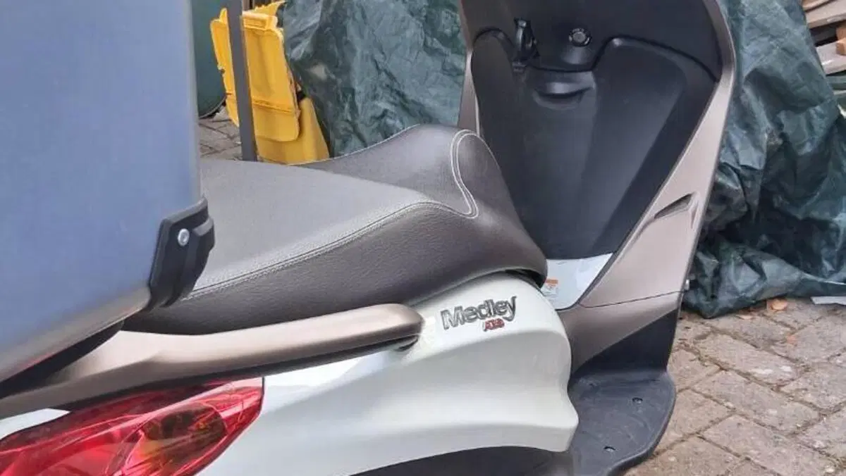 Piaggio Medley 150 (2020)  (4)