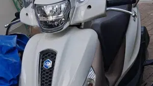 Piaggio Medley 150 (2020)  (5)