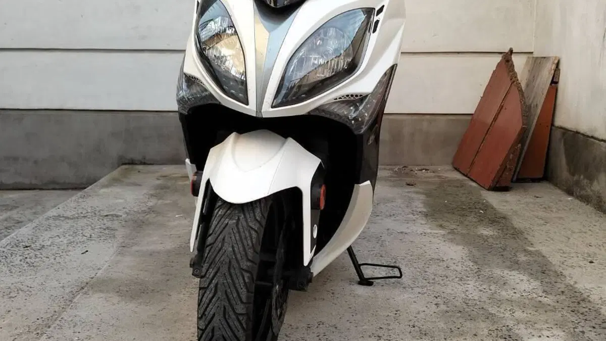 Kymco Xciting 400i ABS (2016 - 20)  (6)
