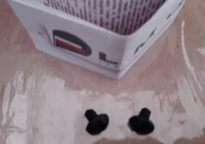 Tappi per viti visiera Italiana Indipendente Elmo Elmo Italian Indipendent - Annuncio 10088494