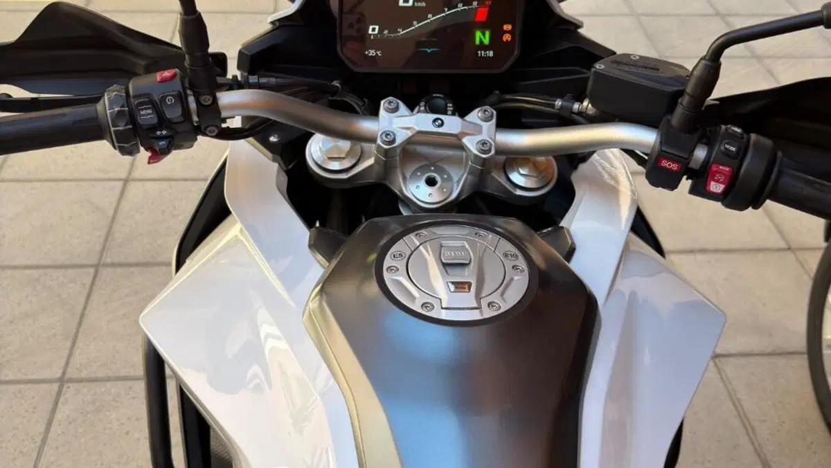 Bmw F 900 XR (2020 - 24)  (2)