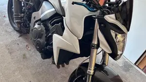 Honda CB 1000 R (2008 - 10)  (6)