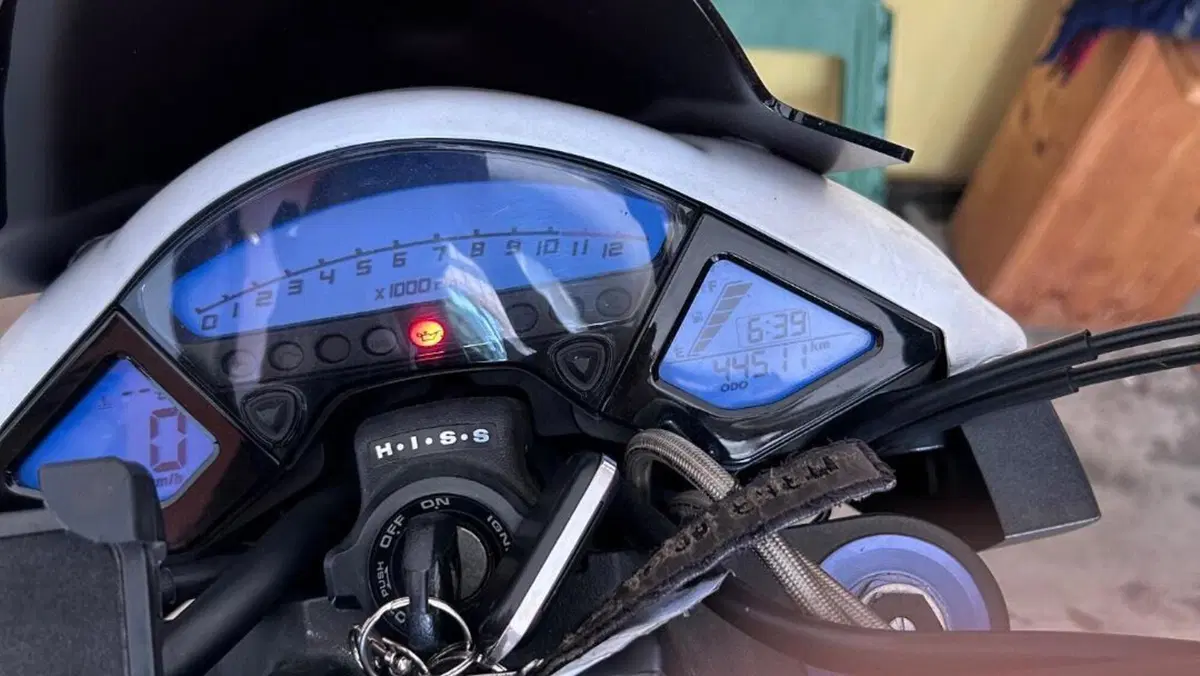 Honda CB 1000 R (2008 - 10)  (8)