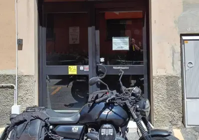 Moto Guzzi V7 Stone (2021 - 24) - Annuncio 10088523