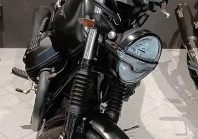 Moto Guzzi V7 Stone (2021 - 24) - Annuncio 10088525