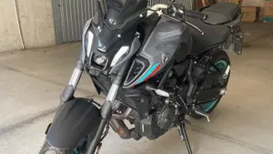 Yamaha MT-07 Pure (2023 - 25) 
