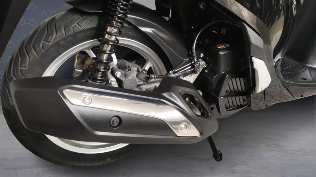 Honda SH 150i ABS (2013 - 16)  (6)