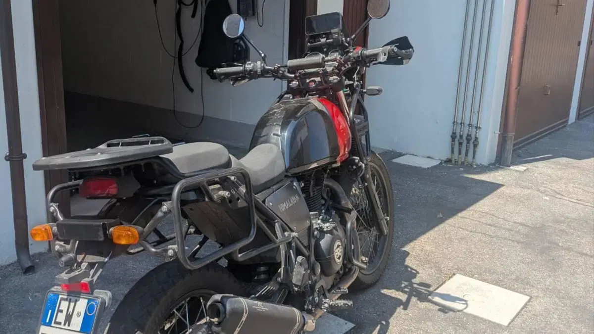 Royal Enfield Himalayan 411 (2021 - 24)  (4)