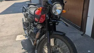 Royal Enfield Himalayan 411 (2021 - 24)  (6)