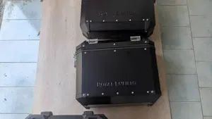Royal Enfield Himalayan 411 (2021 - 24)  (8)