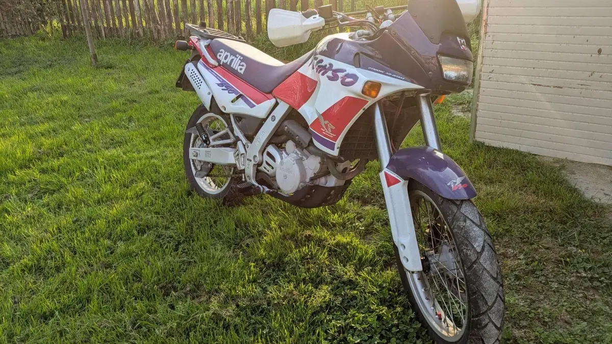 Aprilia   (2)