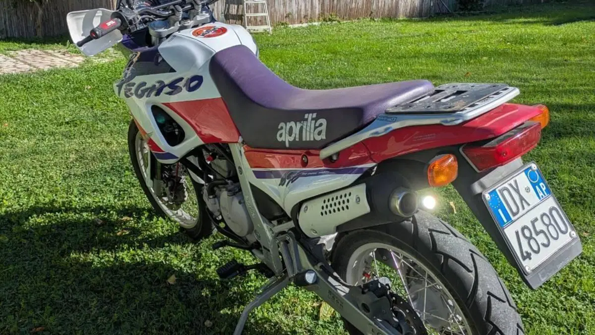 Aprilia   (6)