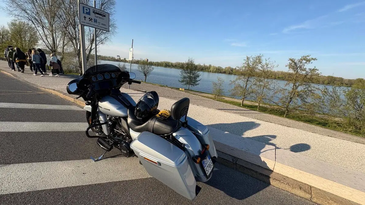 Harley-Davidson 114 Street Glide Special (2019 - 20) - FLHXS  (3)