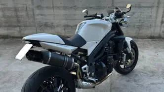 Triumph Speed Triple 1050 (2005 - 11)