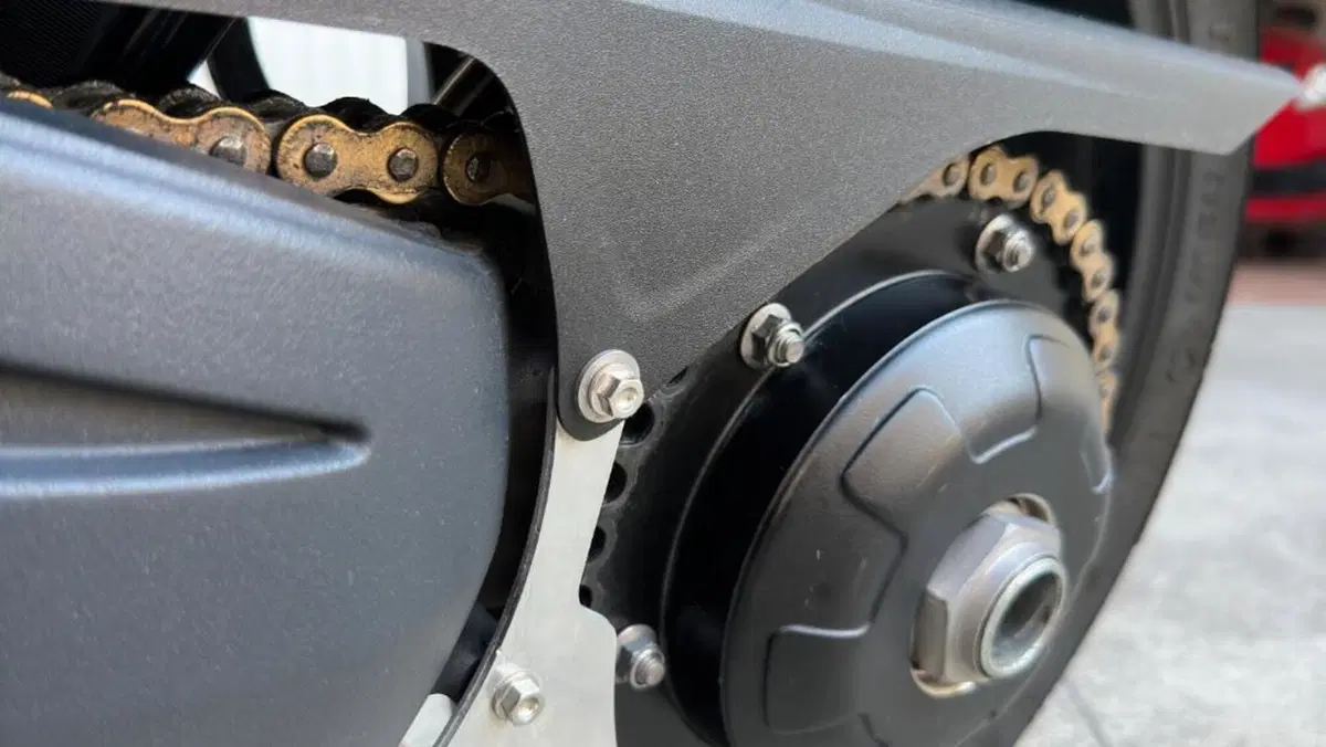 Triumph Speed Triple 1050 (2005 - 11)  (15)