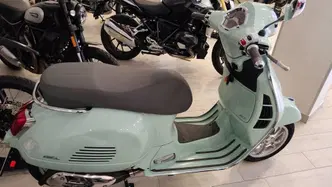 Vespa GTS 310 (2025 - 26) usata