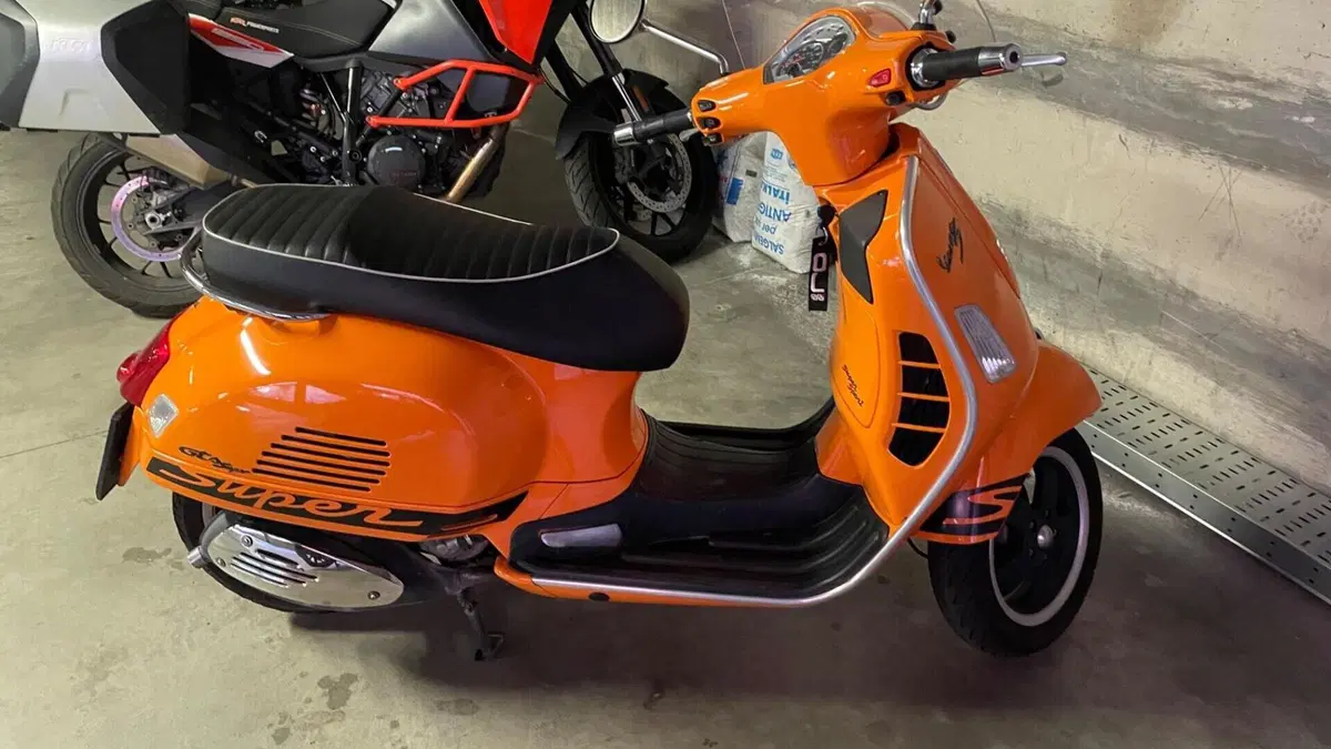 Vespa GTS 300 Super Sport ABS (2010 - 16)  (7)