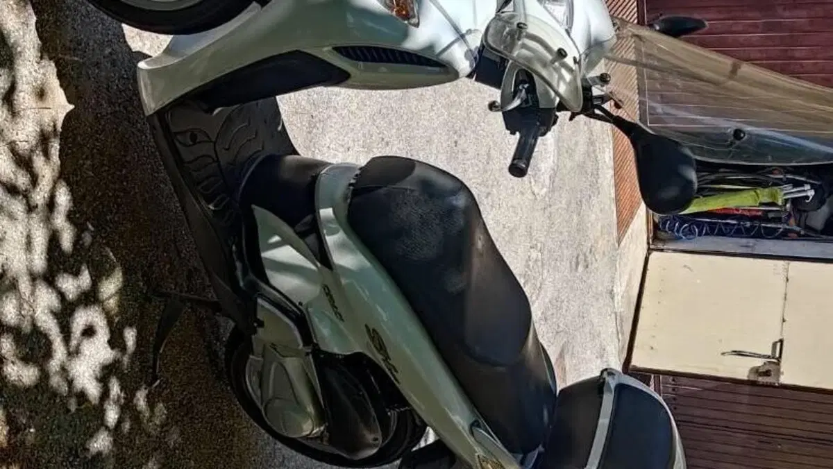 Honda SH 125 i (2009 - 12)  (5)