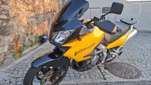 Suzuki V-Strom 1000 (2002 - 06)  (11)