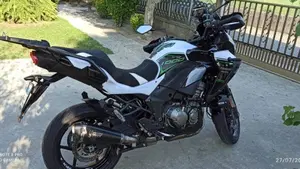 Kawasaki Versys 1000 Grand Tourer (2017 - 20)  (2)