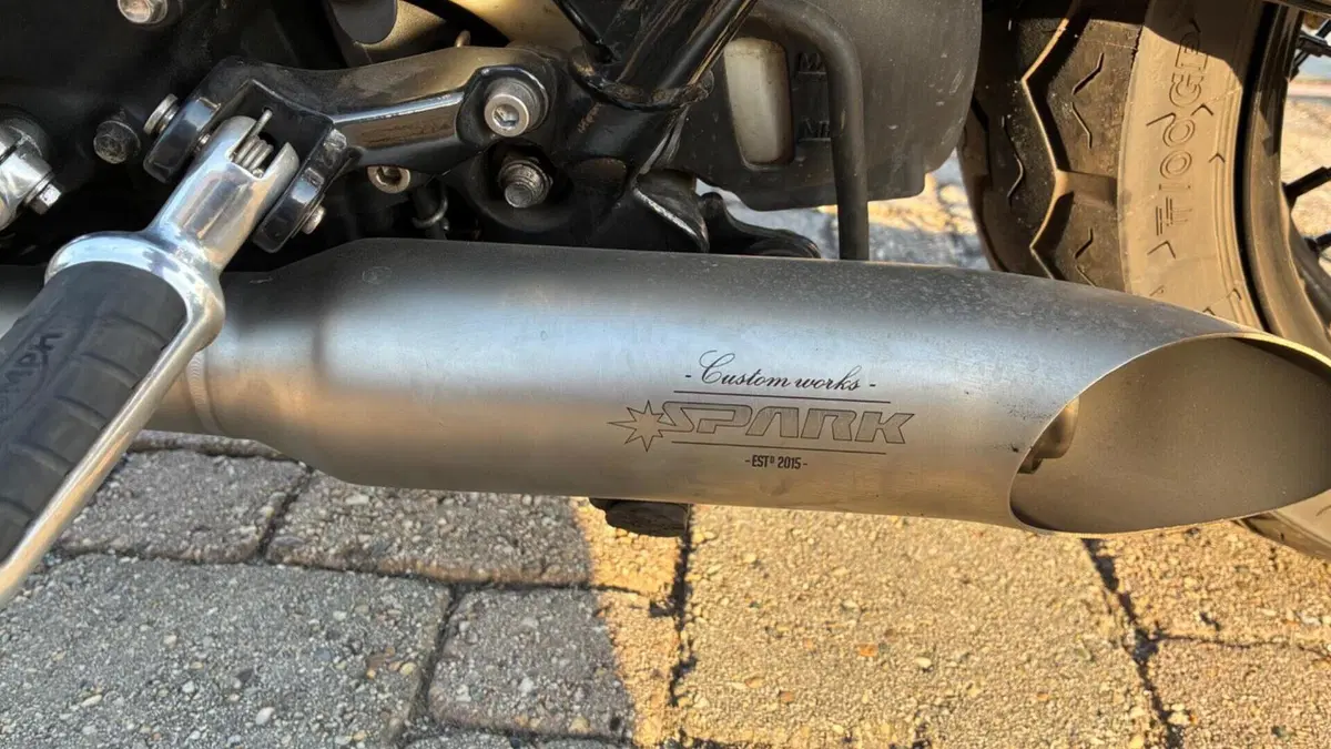 Triumph Bonneville T120 (2016 - 20)  (2)