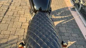 Triumph Bonneville T120 (2016 - 20)  (9)