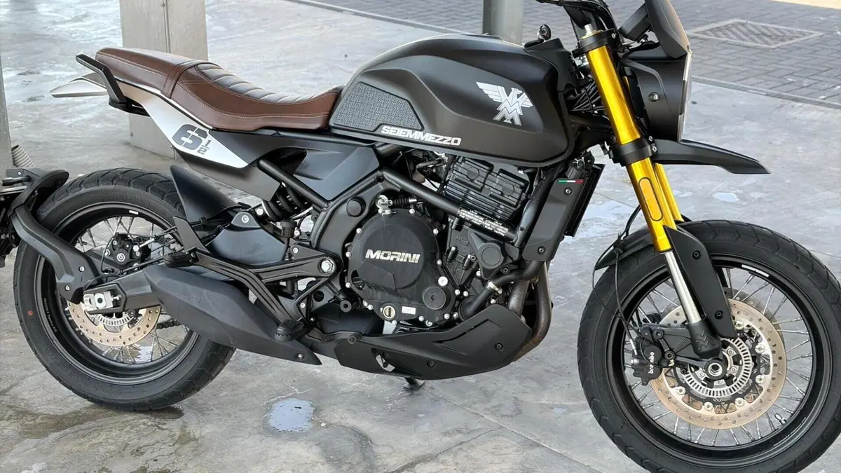 Moto Morini SEIEMMEZZO SCR (2022 - 26) 
