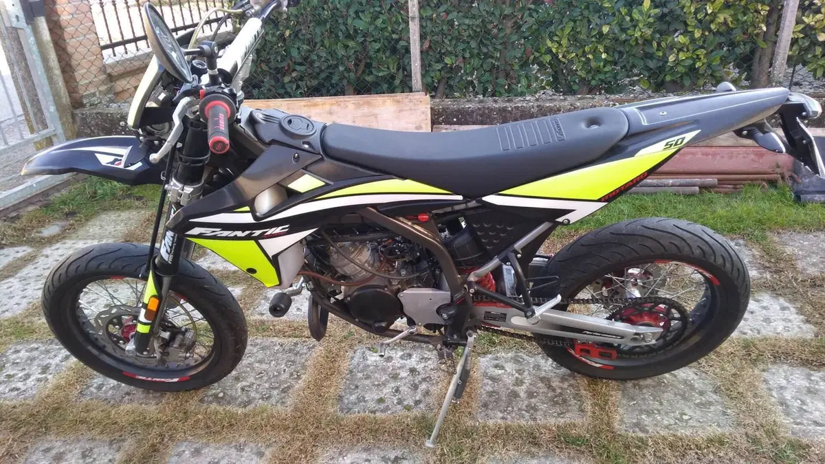 Fantic Motor Enduro 50 Performance 2t (2020)  (2)