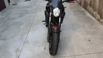 Yamaha MT-03 (2006 - 14) usata