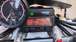 Yamaha MT-03 (2006 - 14)  (6)