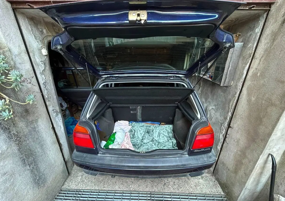 Volkswagen Golf 1.4 cat 5 porte GL (12)