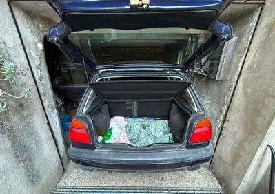 Volkswagen Golf 1.4 cat 5 porte GL (13)