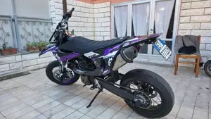 Husqvarna 701 Supermoto (2020)  (5)