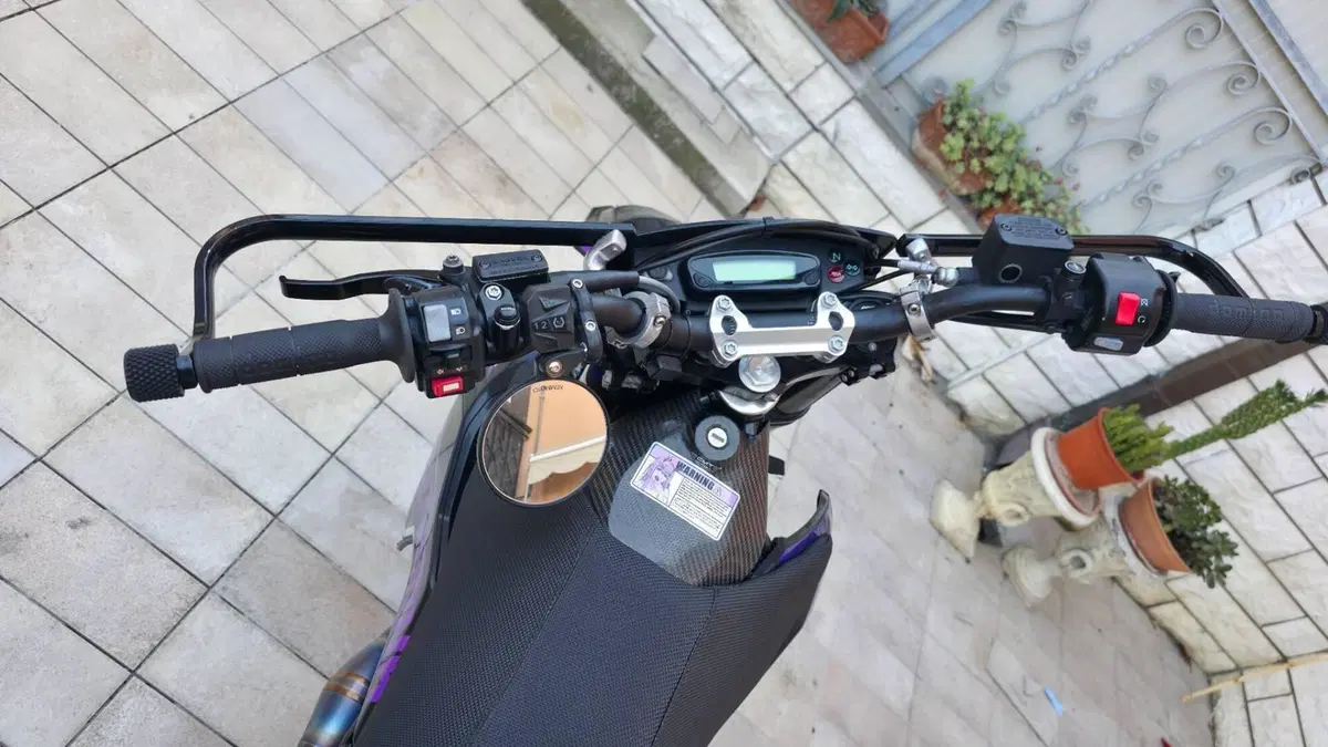 Husqvarna 701 Supermoto (2020)  (7)