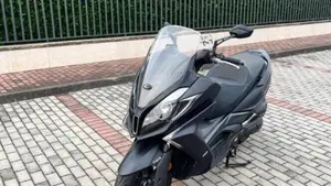 Kymco Downtown 125i ABS E4 (2016 - 19)  (3)