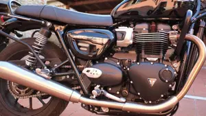 Triumph Speed Twin 900 (2023 - 24)  (7)