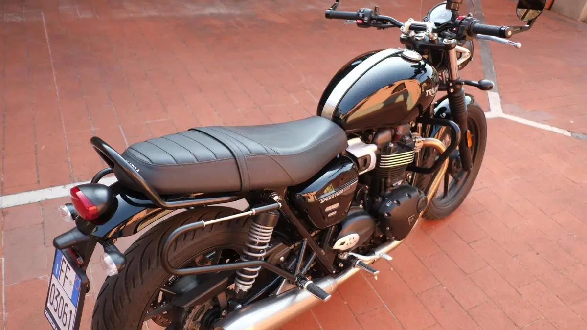 Triumph Speed Twin 900 (2023 - 24)  (12)