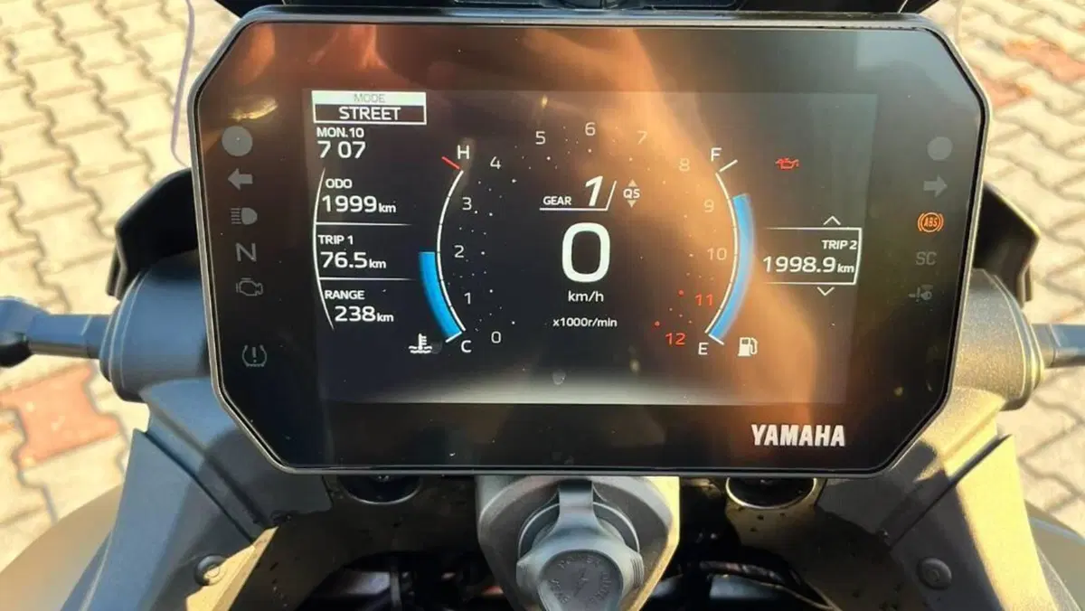 Yamaha Tracer 9 GT (2025 - 26)  (6)