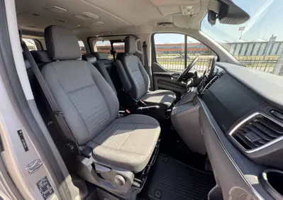 Ford Tourneo Custom 310 2.0 TDCi 170CV aut. PC Titanium (9)