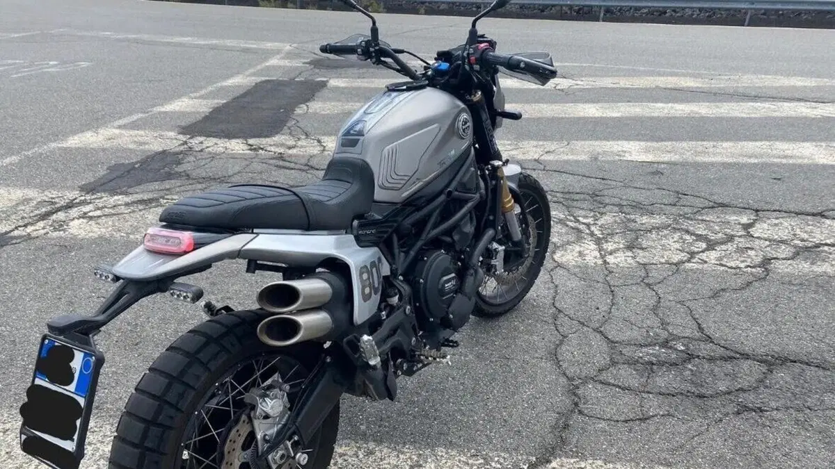 Benelli Leoncino 800 Trail (2022 - 26)  (2)