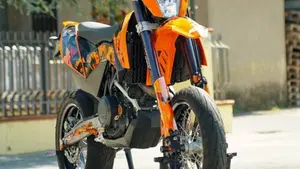 KTM 690 SMC (2008- 11)  (2)