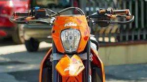 KTM 690 SMC (2008- 11)  (4)
