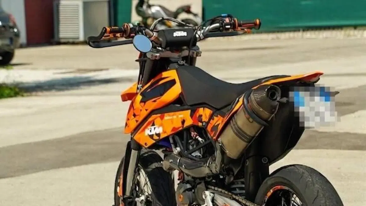 KTM 690 SMC (2008- 11)  (5)